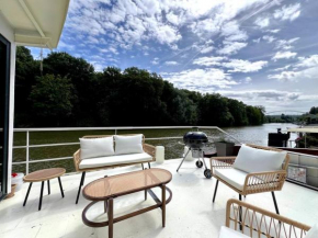 On boat luxury - 6 pers - view